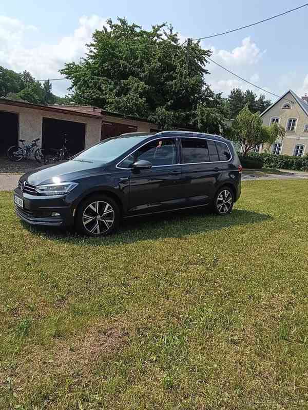Volkswagen Touran 2,0   TDI 110kw Highline - foto 2