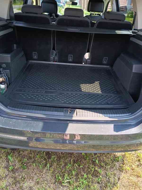 Volkswagen Touran 2,0   TDI 110kw Highline - foto 6