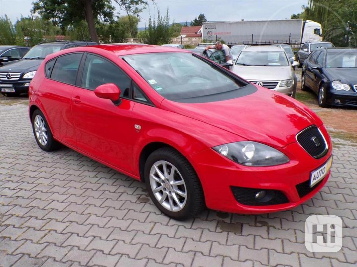 Seat Leon 1,2 TSI STYLE-HNED ODJÍŽDÍTE - foto 1