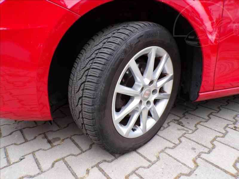 Seat Leon 1,2 TSI STYLE-HNED ODJÍŽDÍTE - foto 19