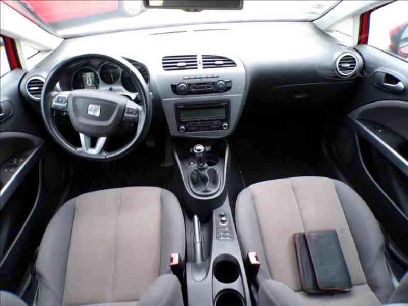 Seat Leon 1,2 TSI STYLE-HNED ODJÍŽDÍTE - foto 5