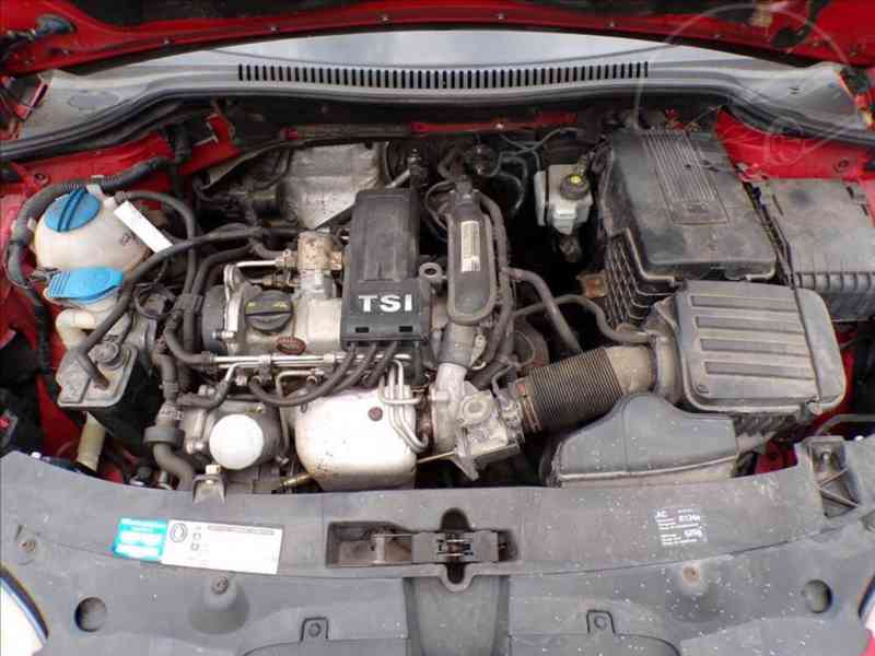 Seat Leon 1,2 TSI STYLE-HNED ODJÍŽDÍTE - foto 18
