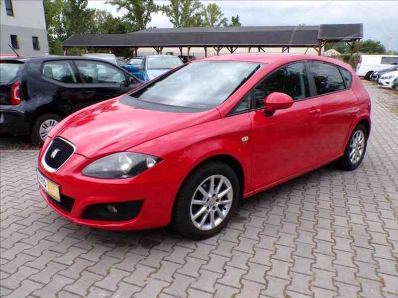 Seat Leon 1,2 TSI STYLE-HNED ODJÍŽDÍTE - foto 2