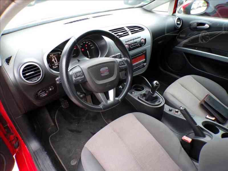 Seat Leon 1,2 TSI STYLE-HNED ODJÍŽDÍTE - foto 10