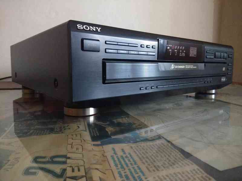 Sony hi-fi CD přehrávač na 5x CD (měnič) SONY CDP-CE405 - foto 4