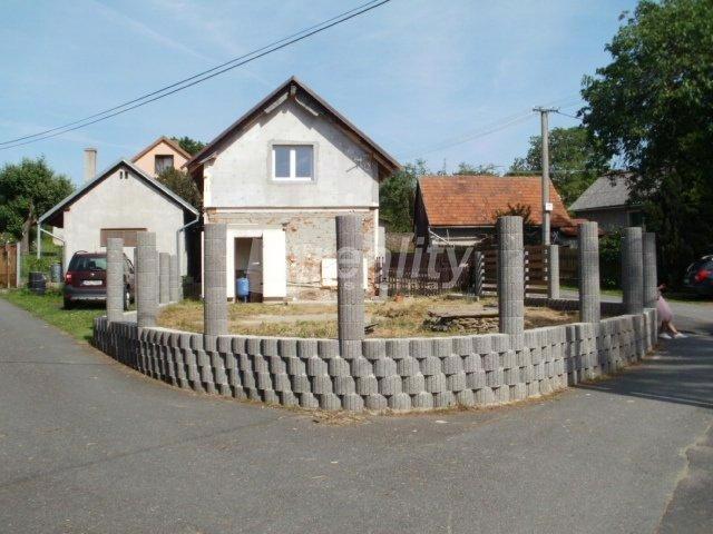 Prodej rodinný dům 5+kk po rekonstrukci, v obci Miletín, okres Kutná Hora - foto 2