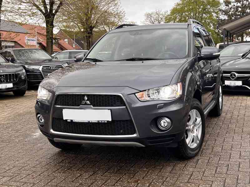 Mitsubishi Outlander 2,2 DI-D Motion 4x4 130kw - foto 20