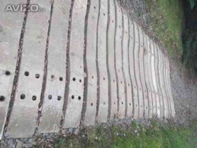 Pražce betonové zachovalé 2,4x0,28 m - foto 6