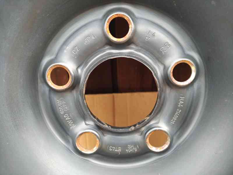 Plech. disky 14" 5x100 s pneu - koncern VW - nabídka - foto 6