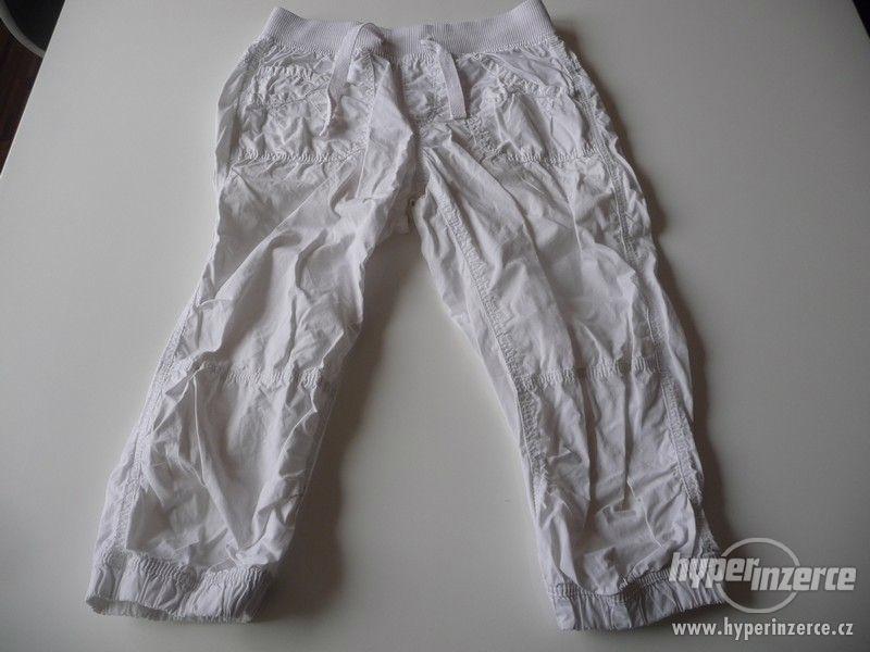 kalhoty pod kolena H&M vel. 140 - foto 1