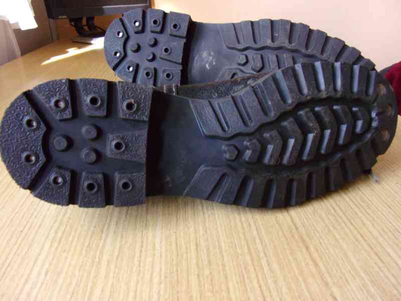 Retro kožené boty s ocelovou špičkou - SVIT -PRODÁNO - foto 5