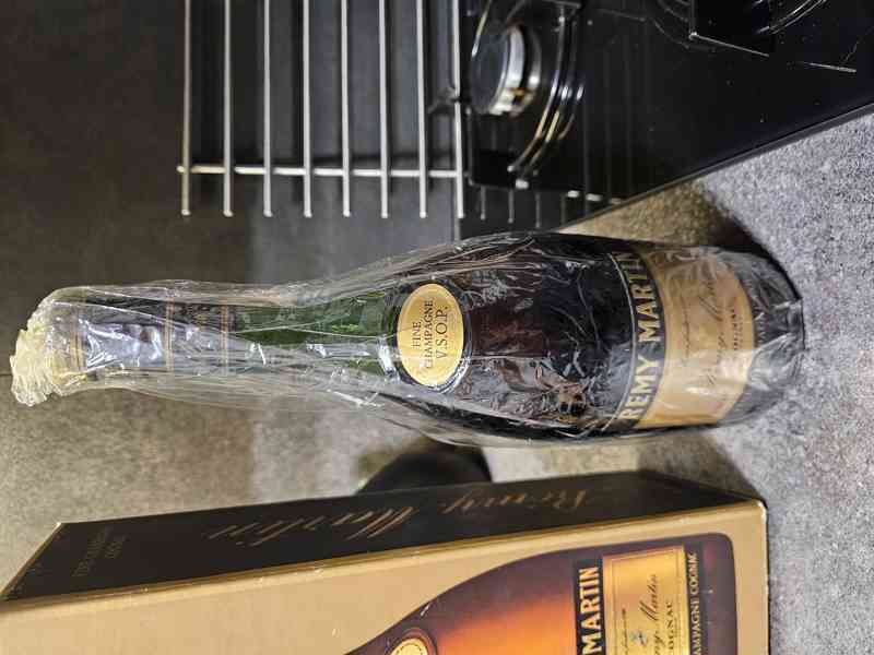 Remy Martin 3 Star Fine Champagne Cognac 1980 - foto 2