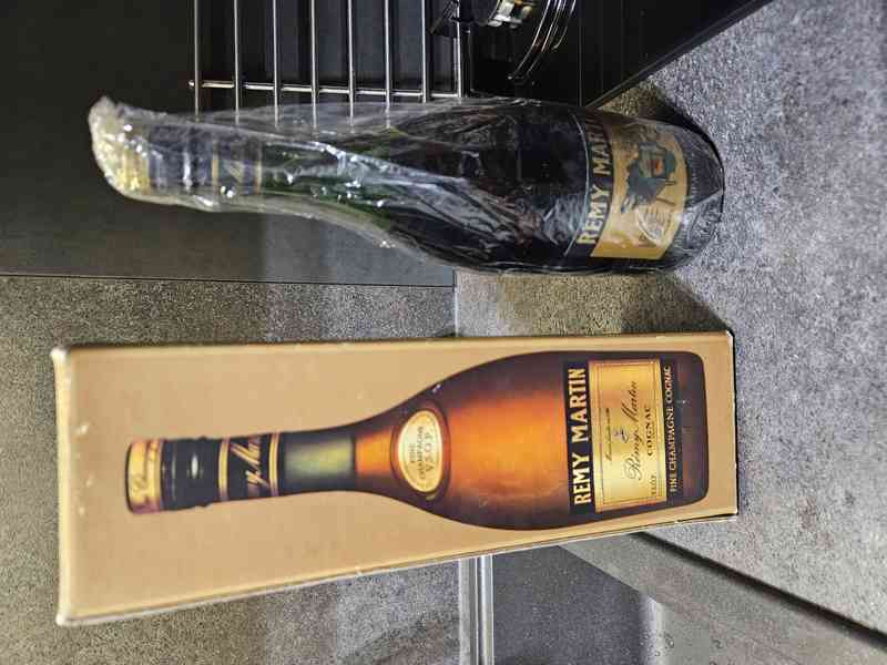 Remy Martin 3 Star Fine Champagne Cognac 1980 - foto 1