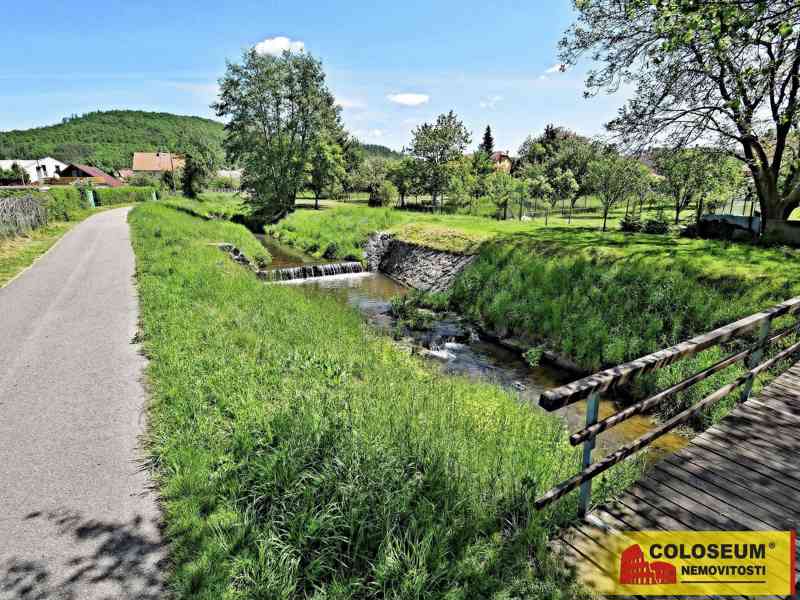 Lomnička, orná půda, 1 066m2 - pozemek - foto 3