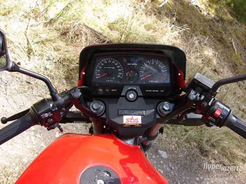 suzuki gsx500e - foto 4