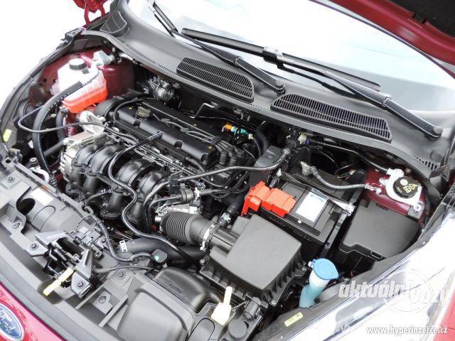 Ford Fiesta 1.2, benzín, vyrobeno 2014 - foto 12
