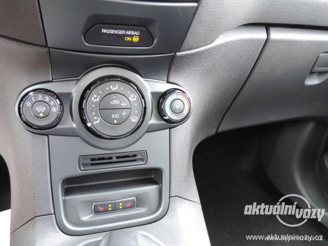 Ford Fiesta 1.2, benzín, vyrobeno 2014 - foto 19
