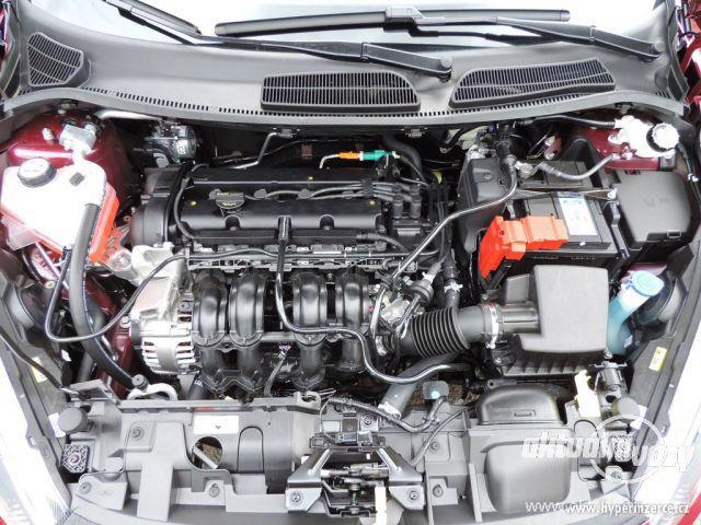 Ford Fiesta 1.2, benzín, vyrobeno 2014 - foto 41