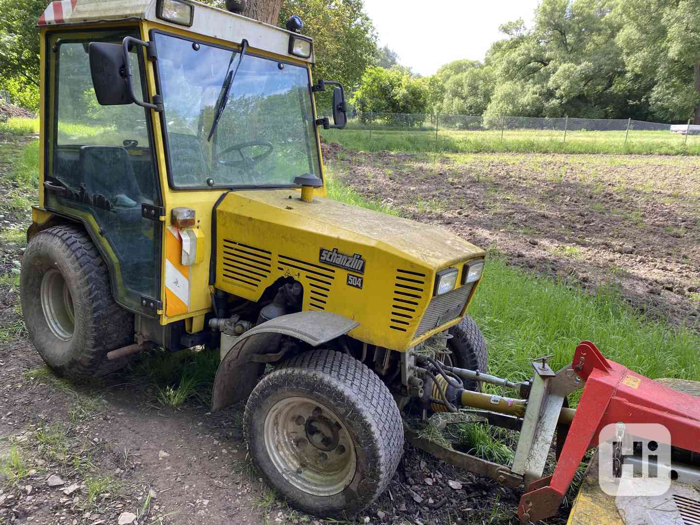 Malotraktor Schanzlin s přední bubnovou sekačkou - foto 1