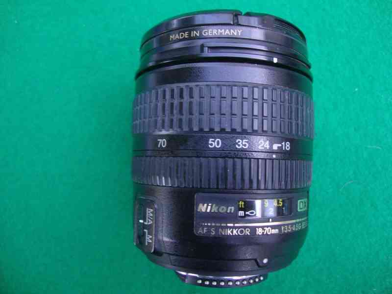 Objektiv NIKON NIKKOR DX AF-S 18-70 mm f3,5-4,5 G ED pěkný - foto 10