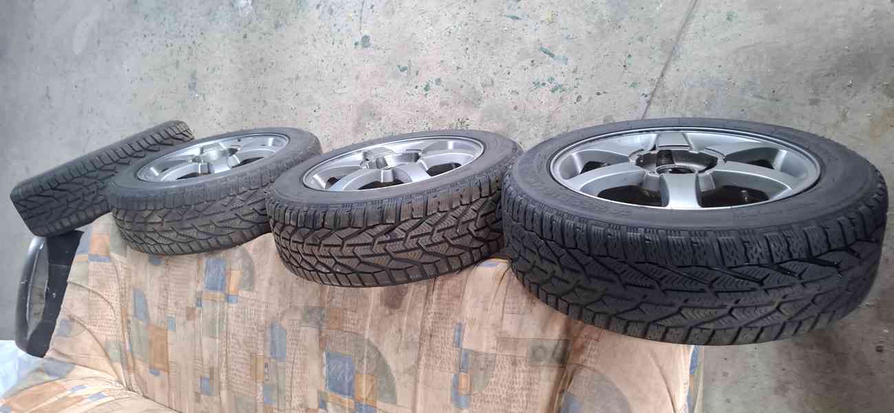Pneu Kormoran Snow 205/55 R16 + AL disky Ford - foto 8