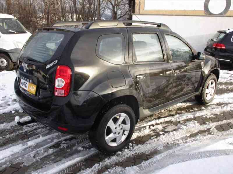 Dacia Duster 1,5 dCi 4x4 TAŽNÉ ZAŘÍZENÍ - foto 3