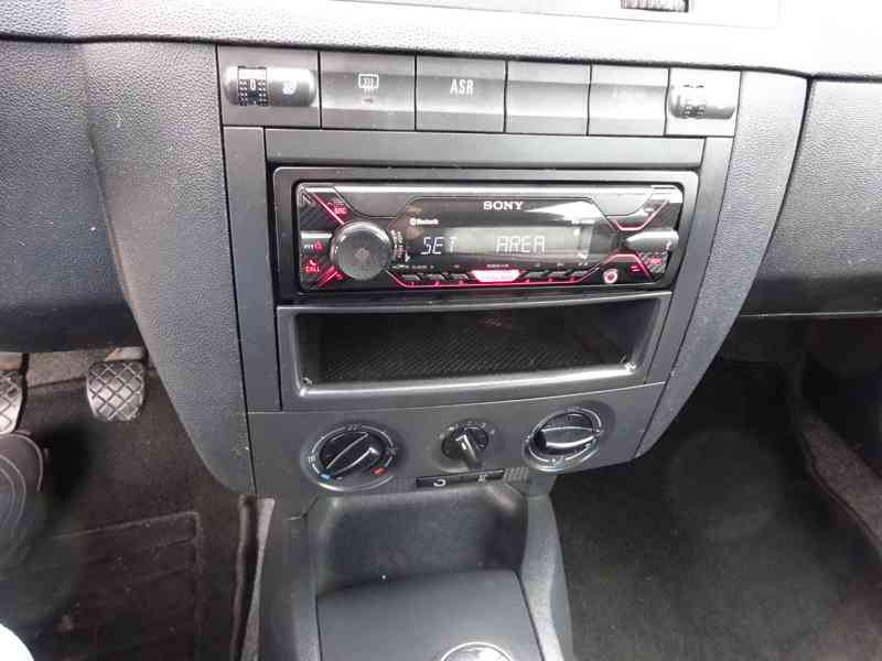Škoda Fabia 1.4i Combi r.v.2004 (55kw) stk:5/2027 - foto 8