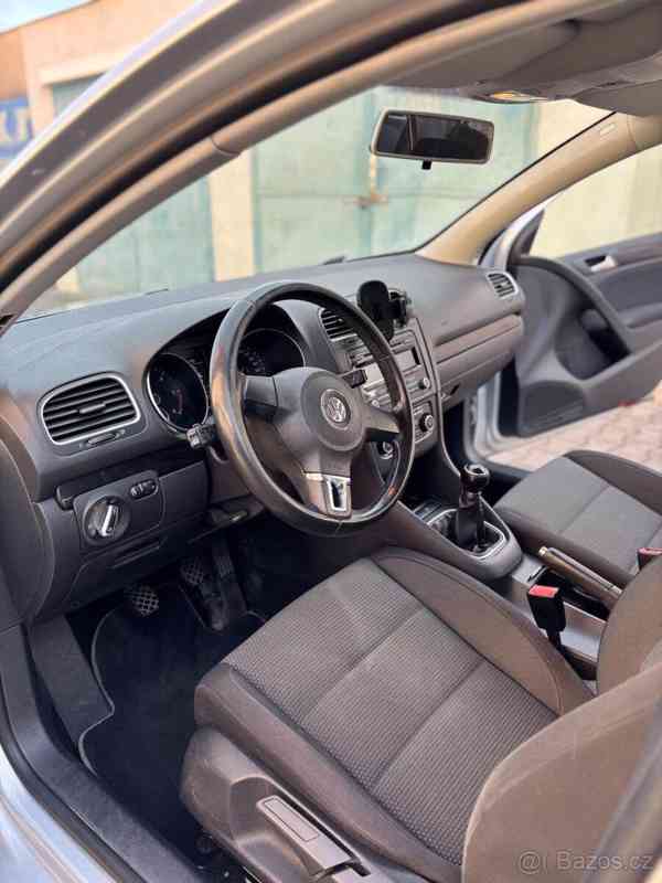 Volkswagen Golf 1,6   TDI - foto 16