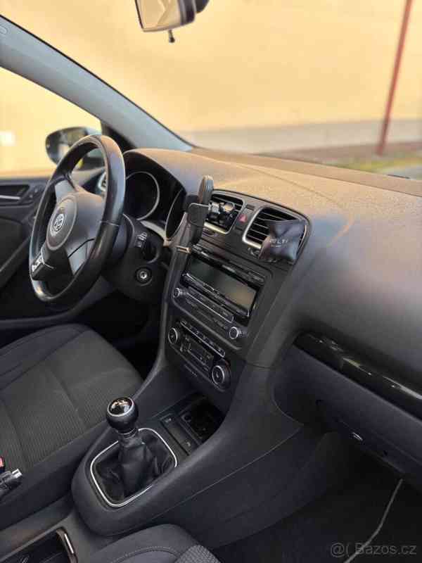 Volkswagen Golf 1,6   TDI - foto 3