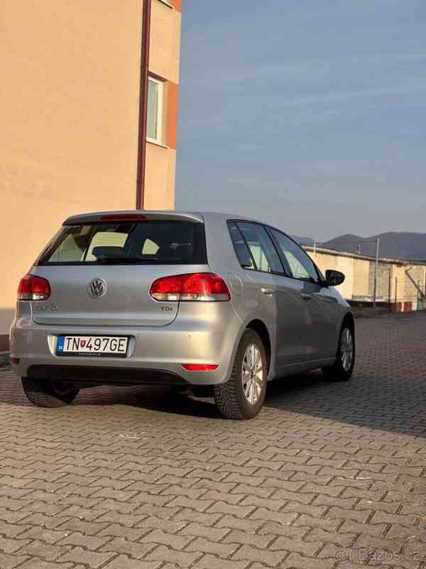 Volkswagen Golf 1,6   TDI - foto 11