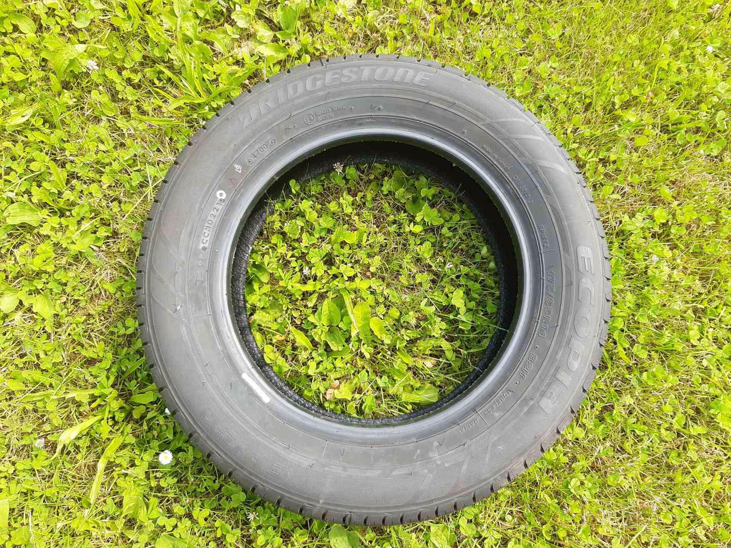 Bridgestone 175/65 R14 - foto 1