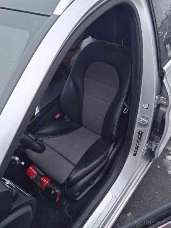 Mercedes-Benz Třídy C 2,1   C220D 125kw , rok- 2018 - foto 5