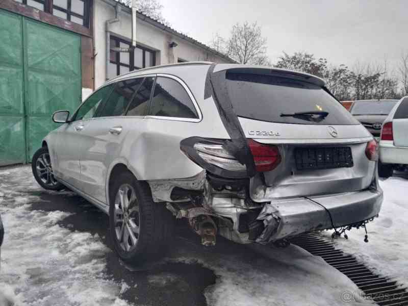 Mercedes-Benz Třídy C 2,1   C220D 125kw , rok- 2018 - foto 14