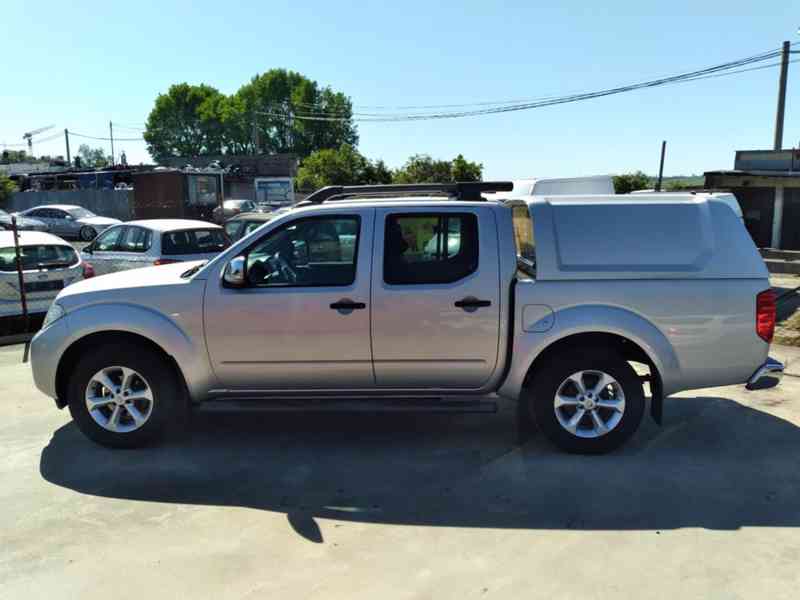 NISSAN NAVARA D40 2.5 dCi 4x4 DOUBLE CAB MANUÁL AC - foto 4