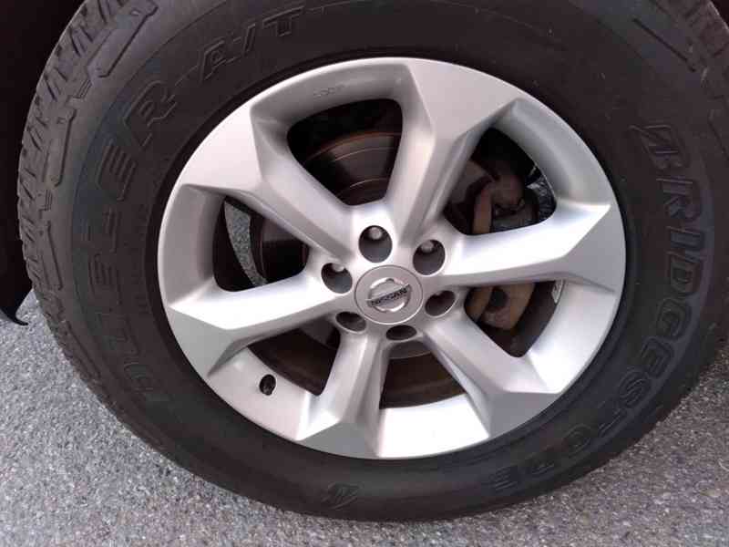 NISSAN NAVARA D40 2.5 dCi 4x4 DOUBLE CAB MANUÁL AC - foto 41