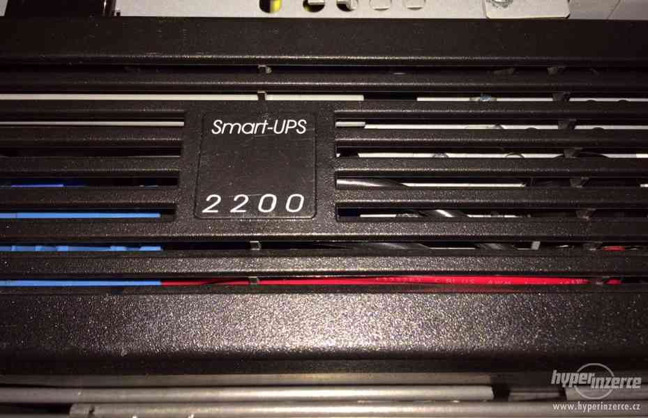 Smart - UPS APC 2200 + AP9617 !NOVE BATERIE! Rack - foto 3