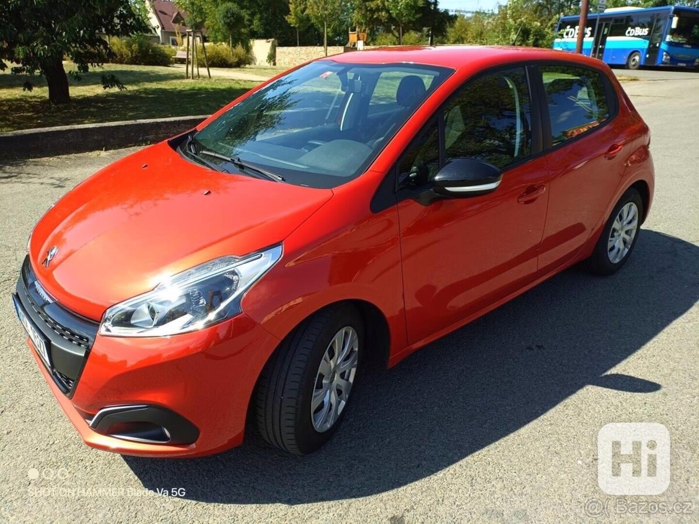 Peugeot 208 1,2   81Kw, automat - foto 1