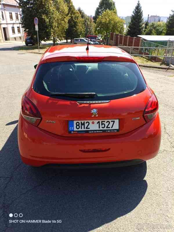 Peugeot 208 1,2 81Kw, automat - foto 2