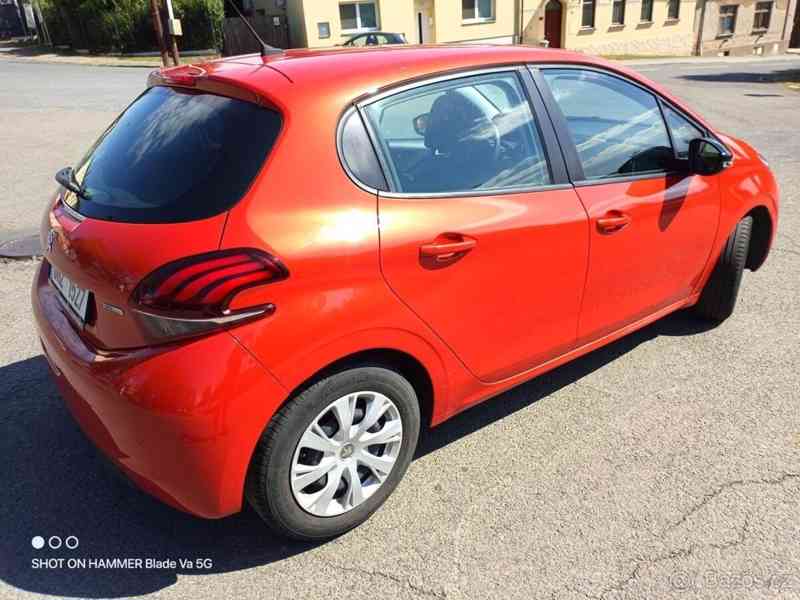 Peugeot 208 1,2 81Kw, automat - foto 4