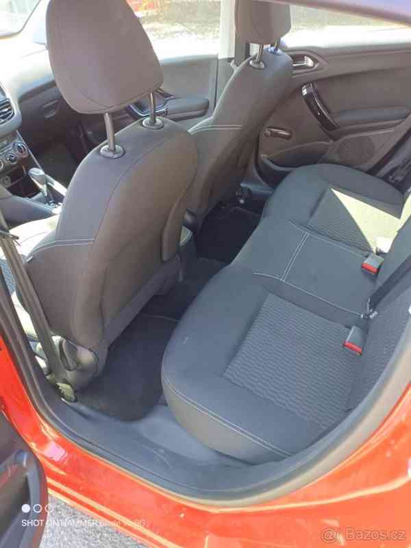 Peugeot 208 1,2 81Kw, automat - foto 8