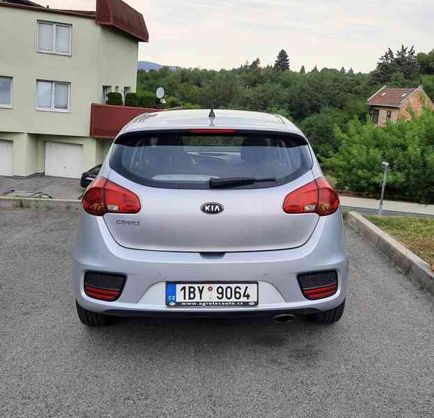 Kia Ceed 1,6 II JD - foto 12