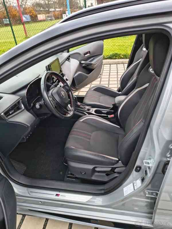 Toyota Corolla 2,0   GR SPORT Hybrid – 06/2021 - foto 13