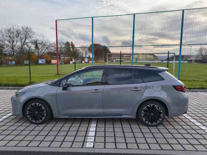 Toyota Corolla 2,0   GR SPORT Hybrid – 06/2021 - foto 9