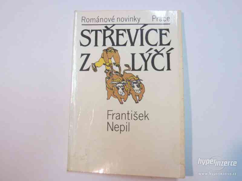 Kniha: František Nepil - Střevíce z lýčí. - foto 1
