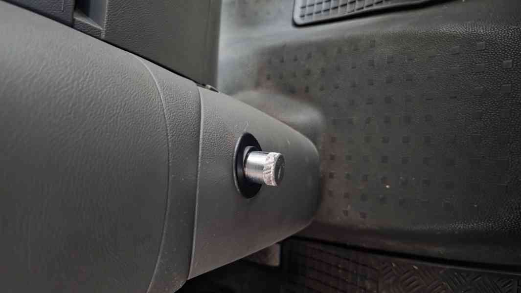 VW TRANSPORTER 2.5TDI 4motion 2007 - foto 10