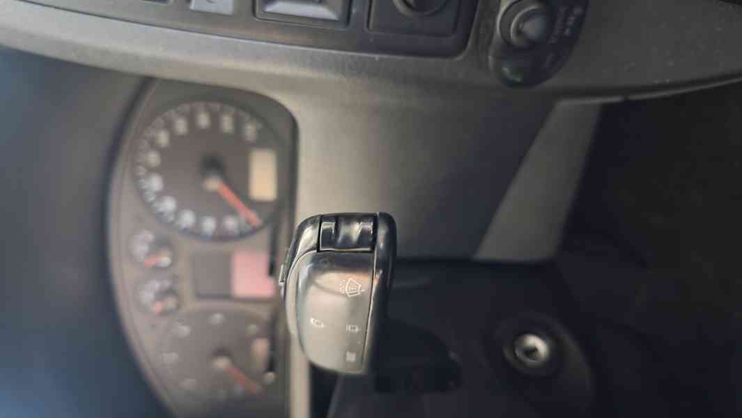 VW TRANSPORTER 2.5TDI 4motion 2007 - foto 9
