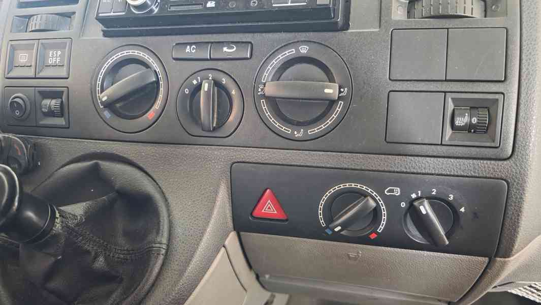 VW TRANSPORTER 2.5TDI 4motion 2007 - foto 15