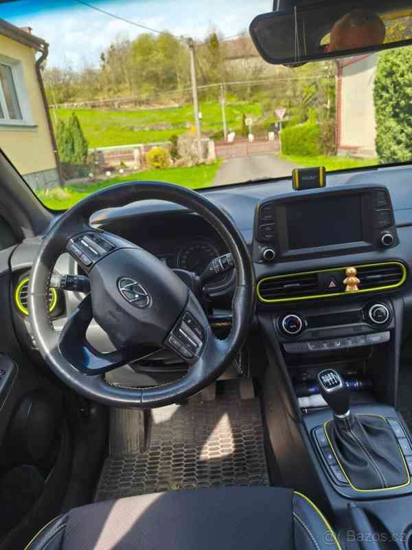 Hyundai Kona 1,0   T - GDI, 88kW - foto 7