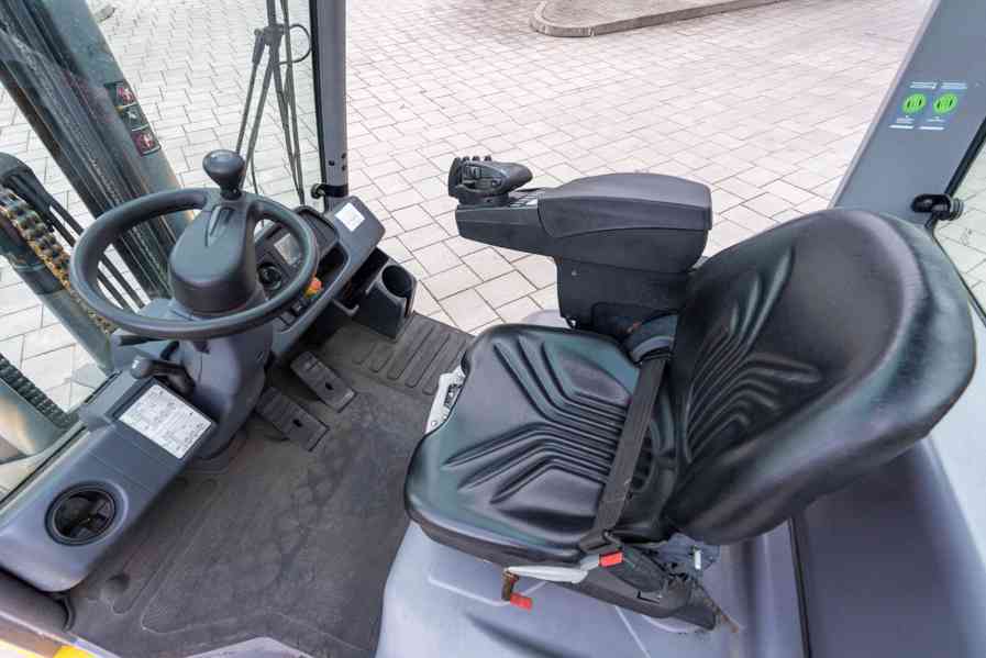 Vysokozdvižný vozík Jungheinrich TFG 425s (2) - foto 7