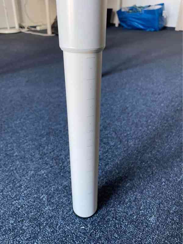 Stůl 90x120 cm z šicí dílny (střihací) - foto 3